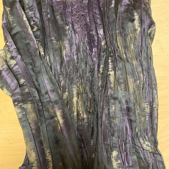 Babette Pleated Crinkle Long Sleeve Dark Purple &Black Square Neck Top Petite - Picture 15 of 15